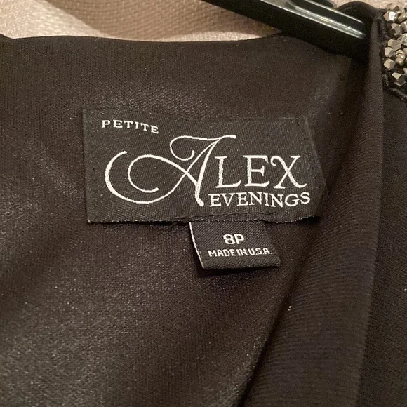 Black 8Petite Alex Evening Dress - Picture 5 of 8